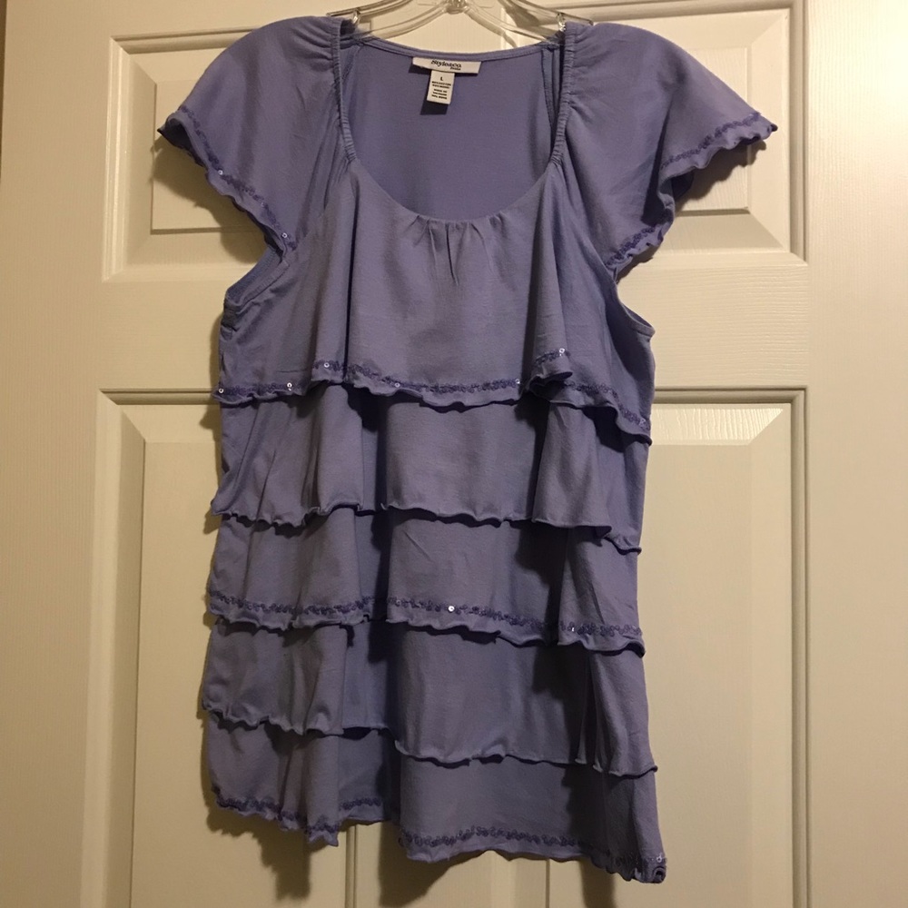 Lilac 5 tier shirt with sequin trim